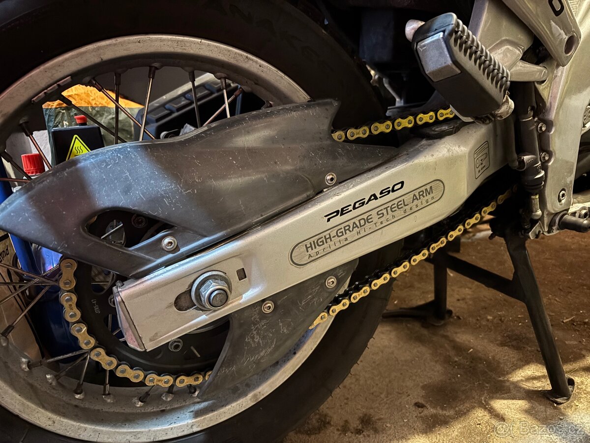 Prodám Aprilia Pegaso 650 - 9