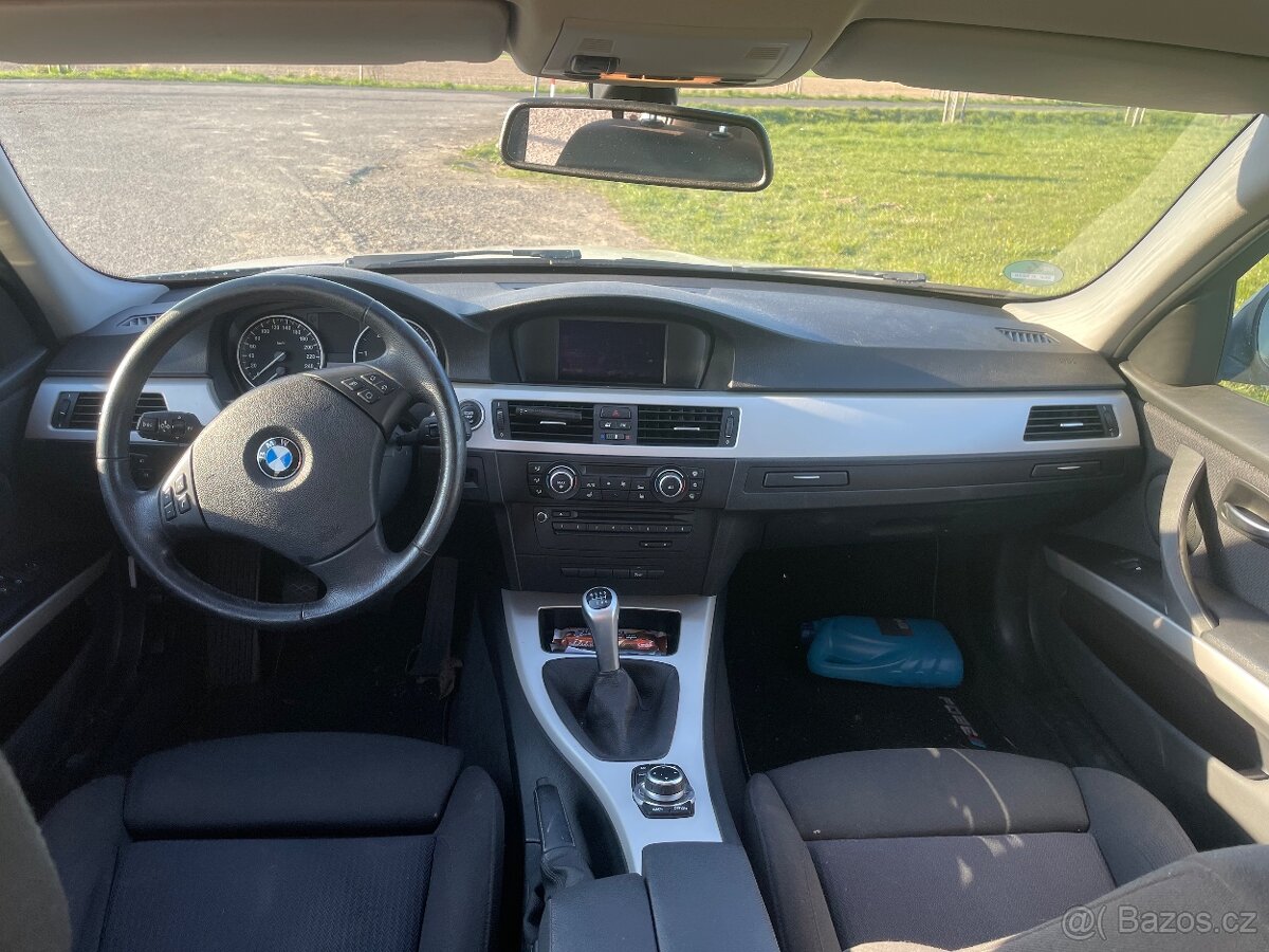 BMW e91 320d LCI - 9