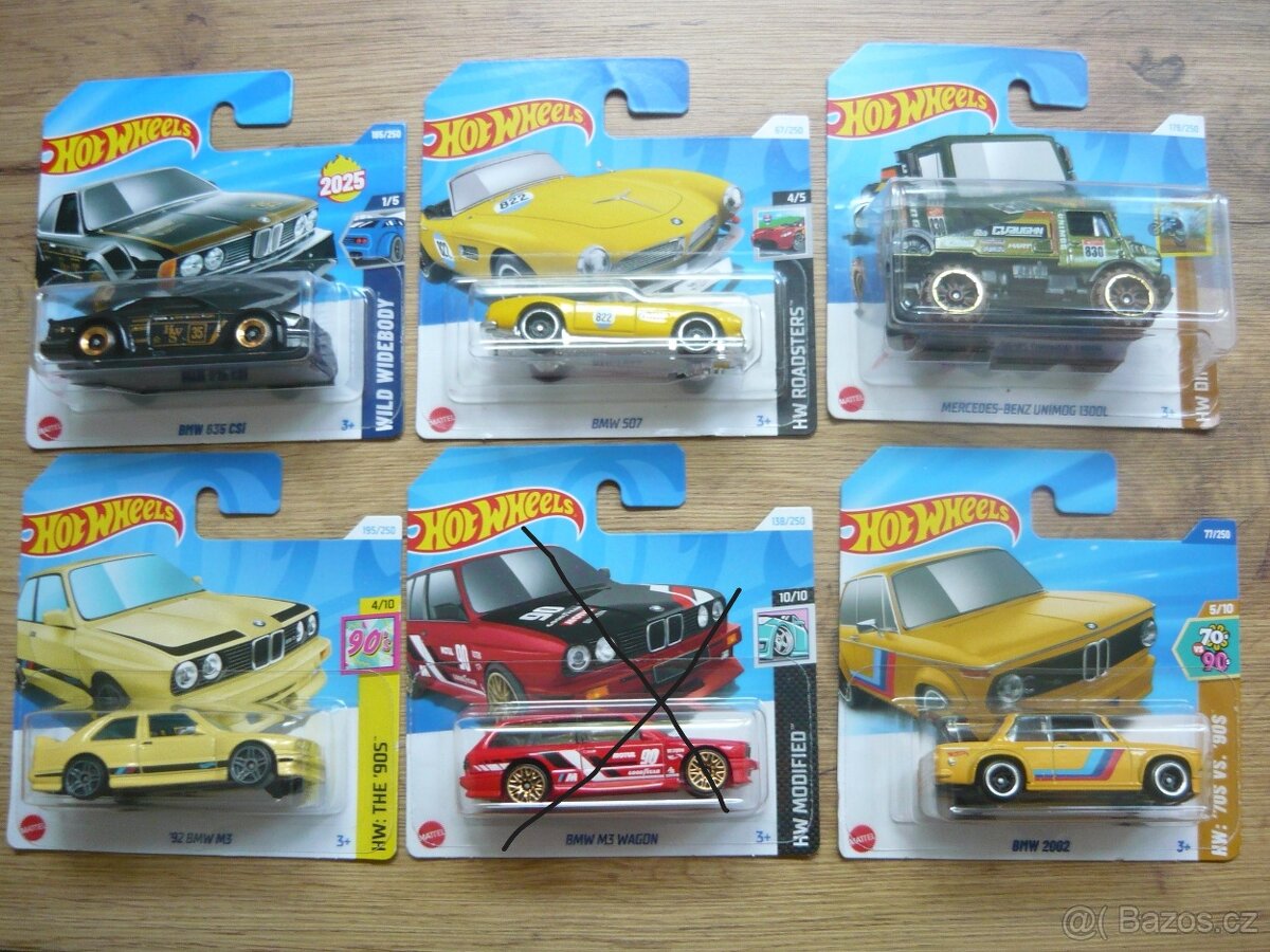 AUTÍČKA HOT WHEELS - 9