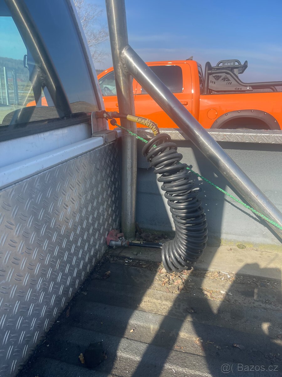 Chevrolet gmc 2500 diesel - 9