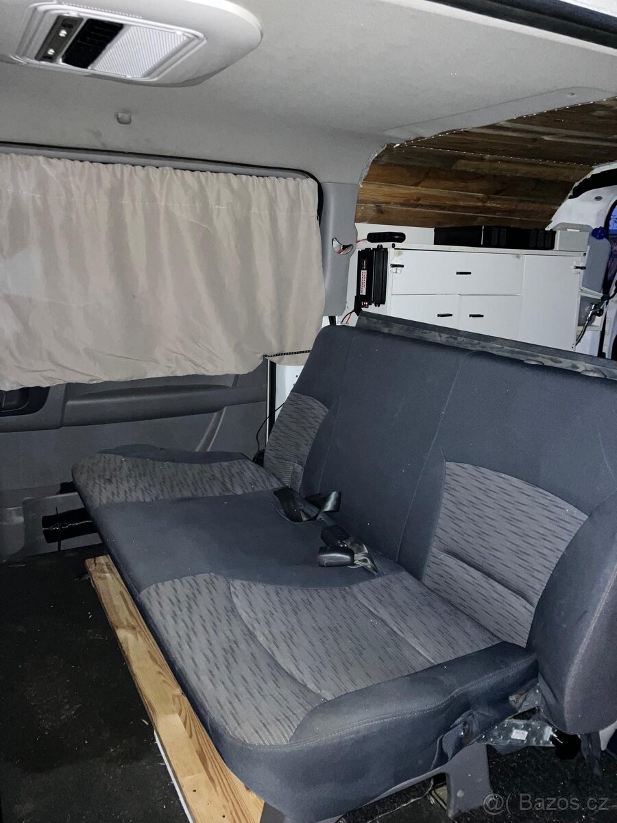 Hyundai h1 camper - 9