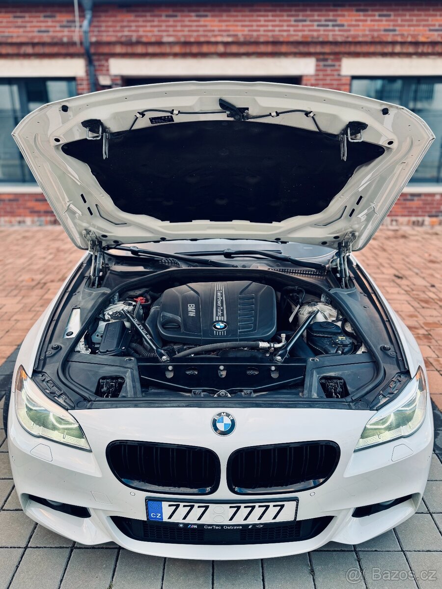 BMW 530d M-paket xDrive facelift Harman/Kardon HUD ČR 2016 - 9