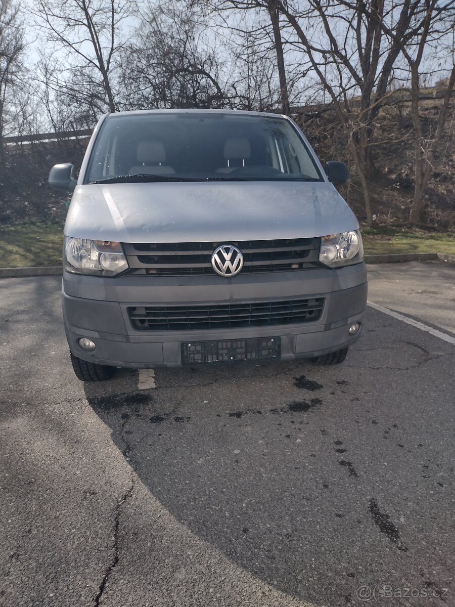 Volkswagen Transporter T5.1 2.0TDI - 9