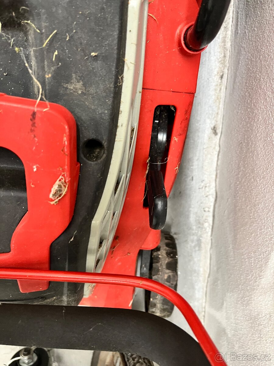 Elektrická sekačka - HECHT 1638 R - 9