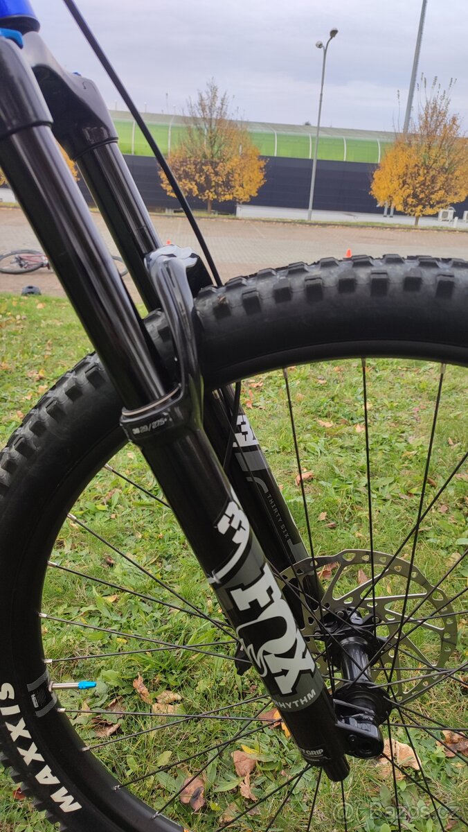 Trailové kolo Ghost Riot Essential 29 AM - 9