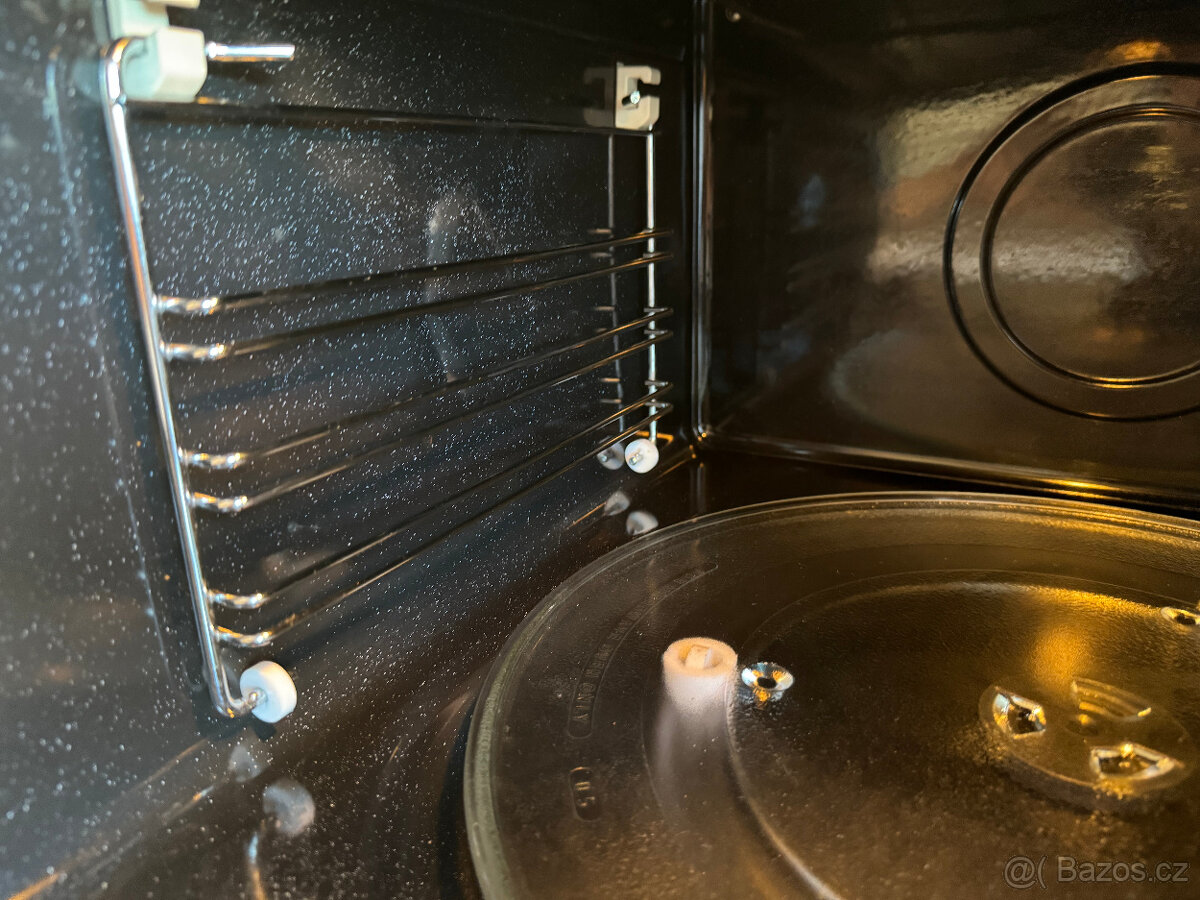 Vestavná MW trouba s grilem Hotpoint Ariston Experience - 9