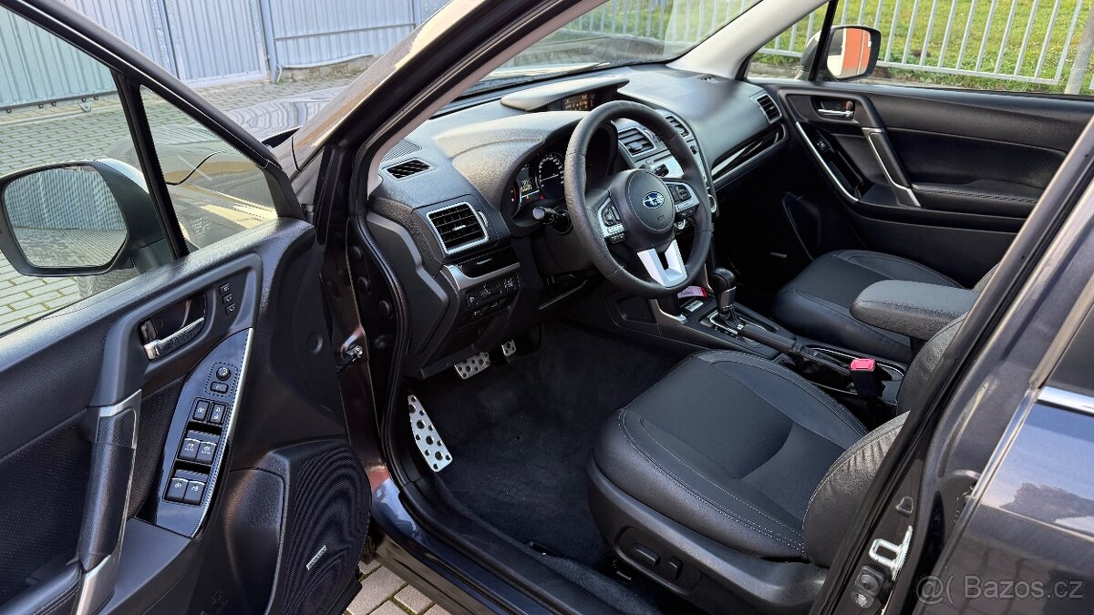 Subaru Forester XT//2.0//177kW//BENZÍN//4x4//EXECUTIVE//AWD/ - 9
