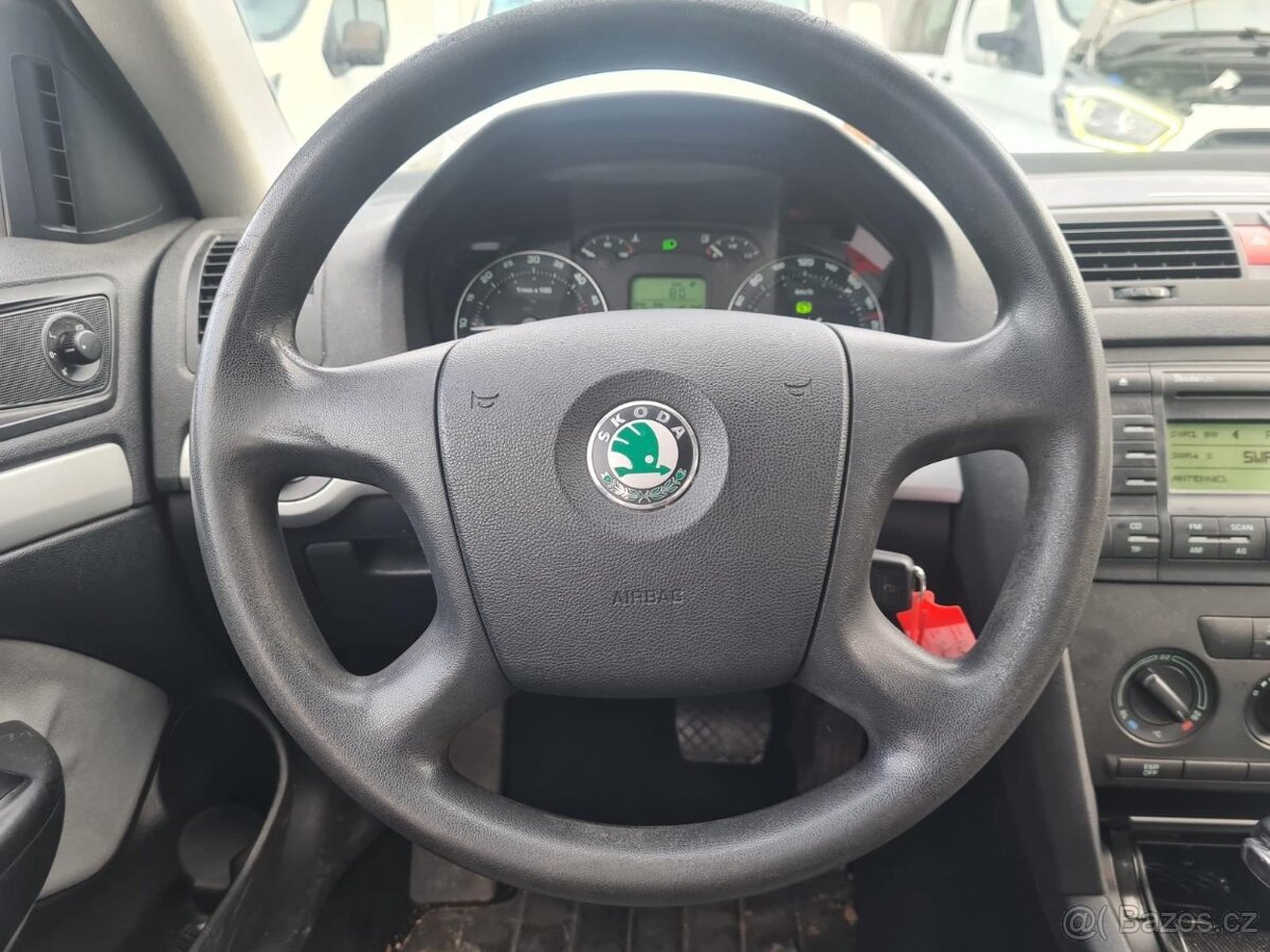 Škoda octavia combi 2.0Tdi - 9