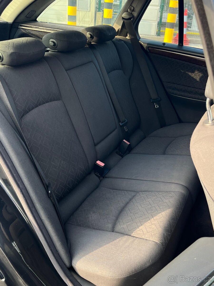 Mercedes W203 - 9