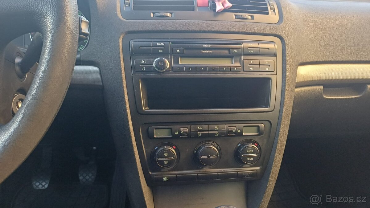 Škoda Octavia 2007 - 9