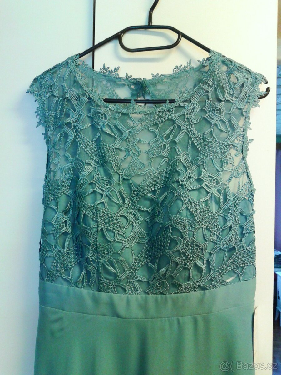 Nádherné dlouhé společenské šaty 40/42 - 9