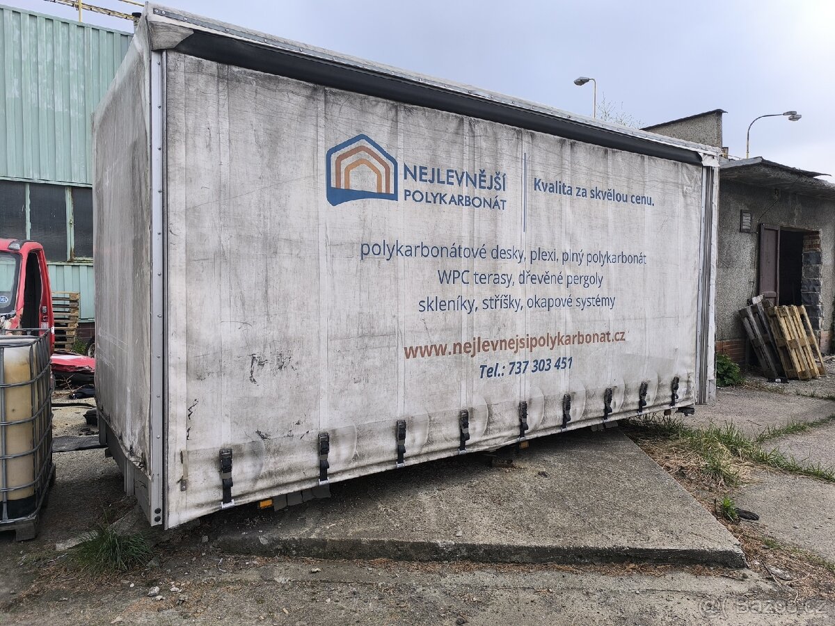 Plachtová nástavba, korba s roletou - 9