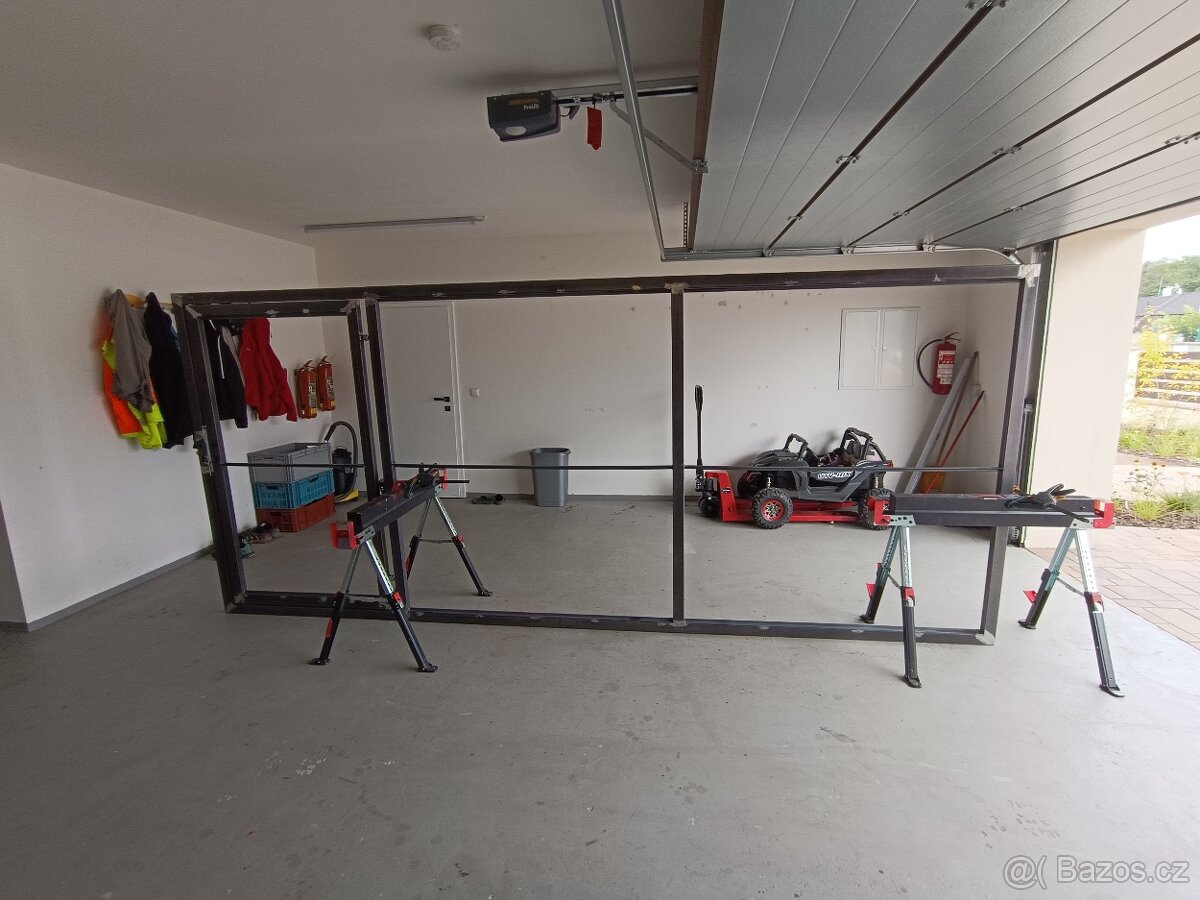 Pojezdová brána - 9