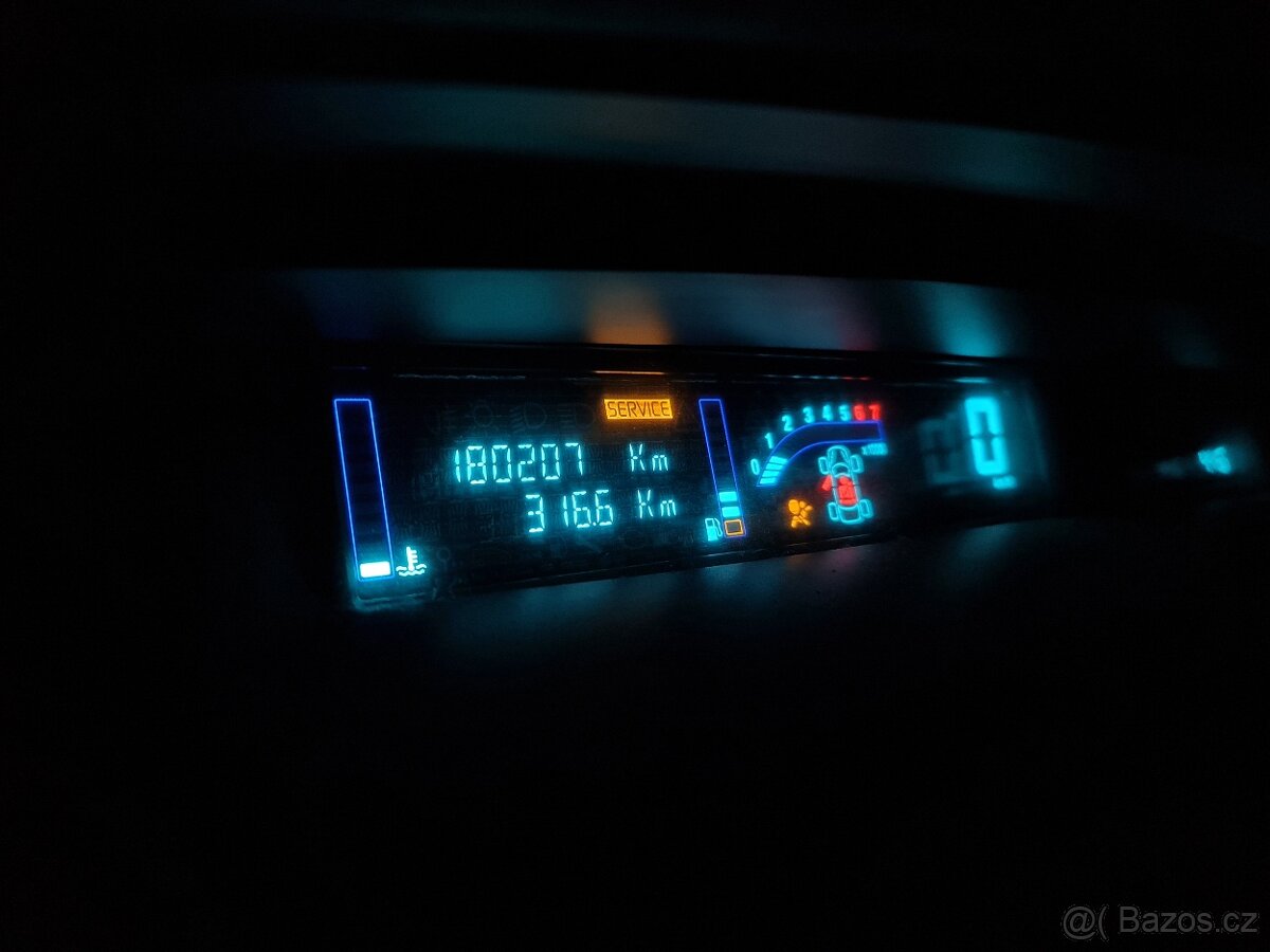 Renault Scenic 2 - 9