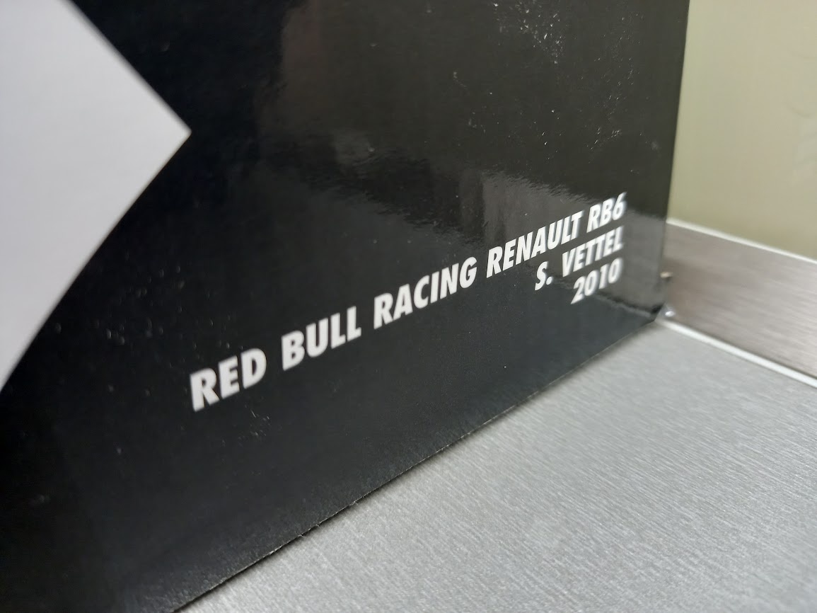2X F1 RED BULL RB6 2010 a RB7 2011 VETTEL MINICHAMPS 1:18 - 9
