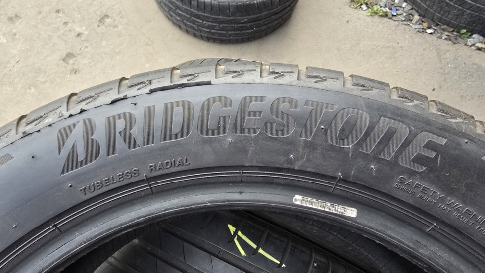 Letní pneumatiky 215/55/17 Bridgestone - 9