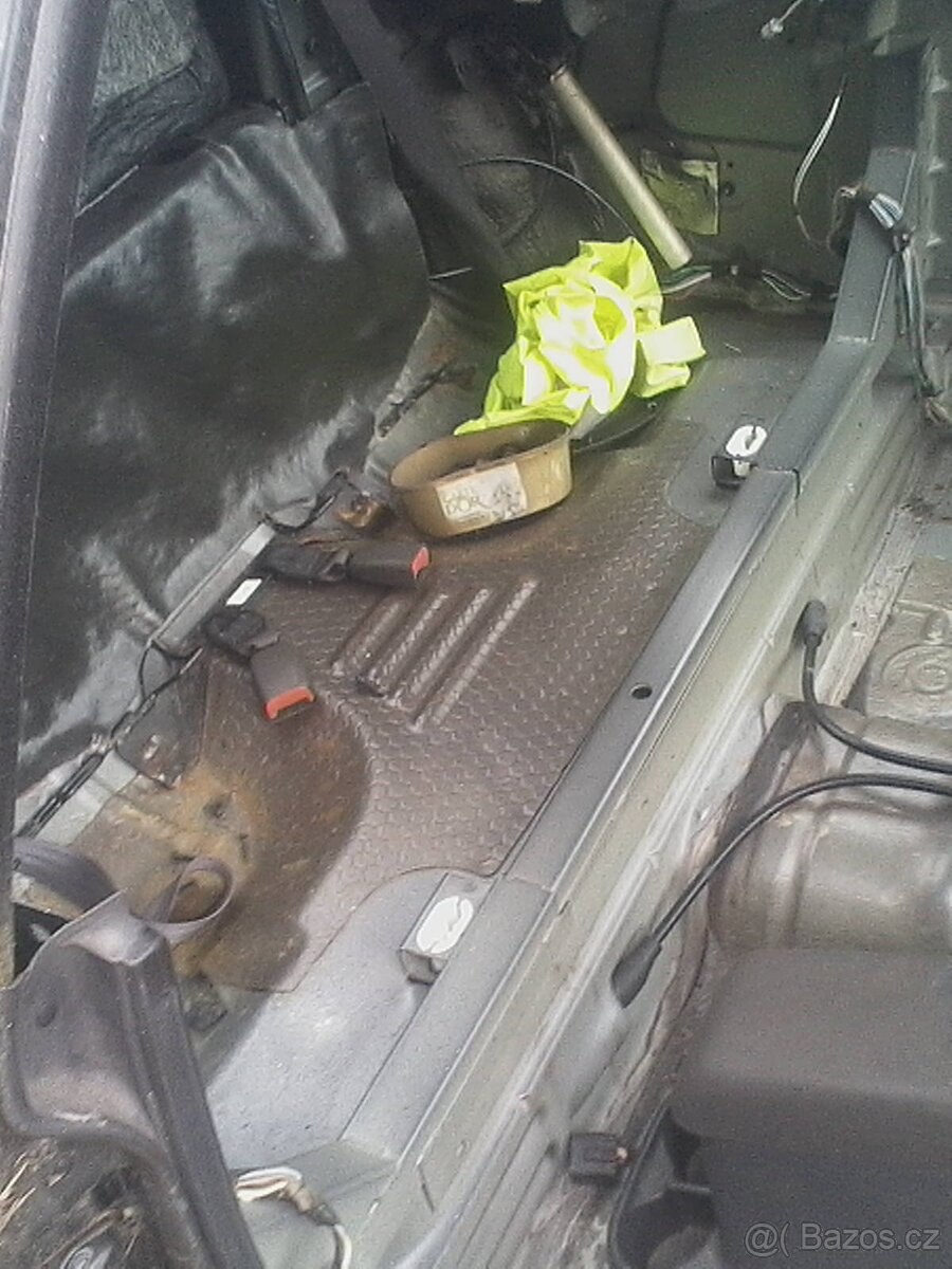 chrysler sebring cabrio 2.0,104kw,r.v.7-03,2430000km. - 9