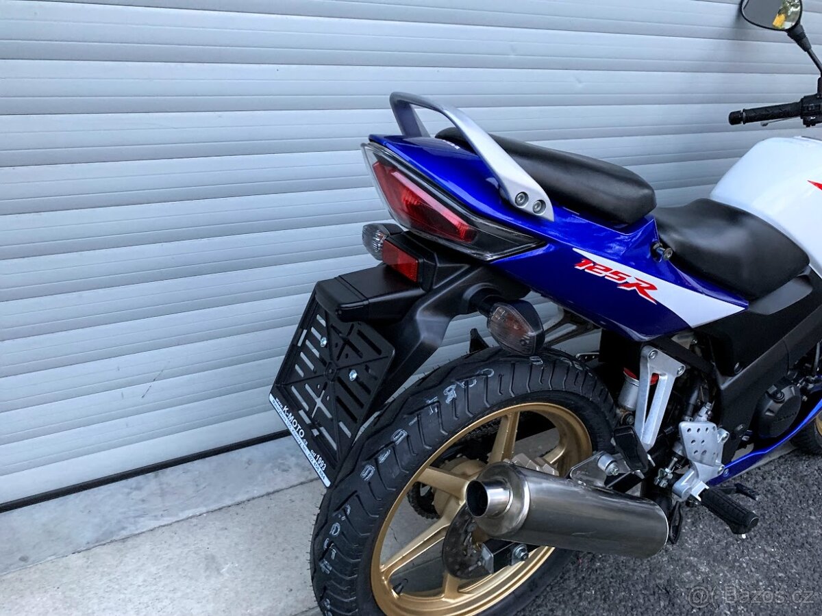 Honda CBR 125R vstřikování - 9