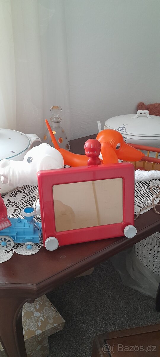 Retro hračky modrá mašinka prodána - 9