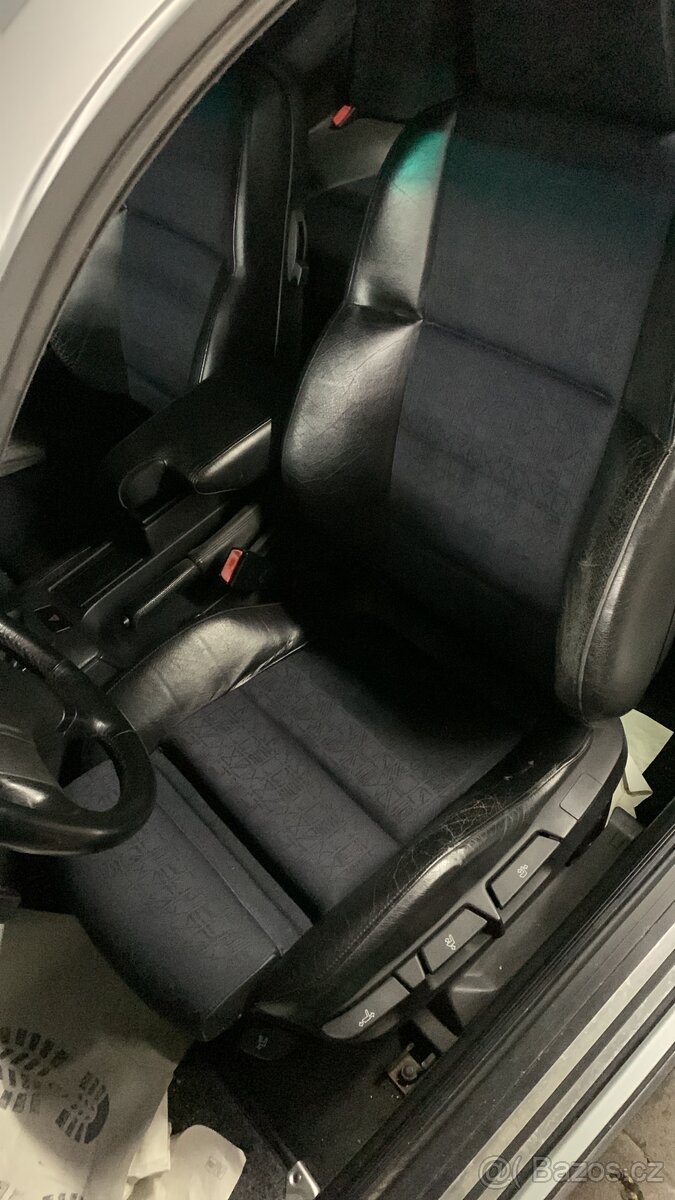 Bmw E36 325i coupe manuál - 9