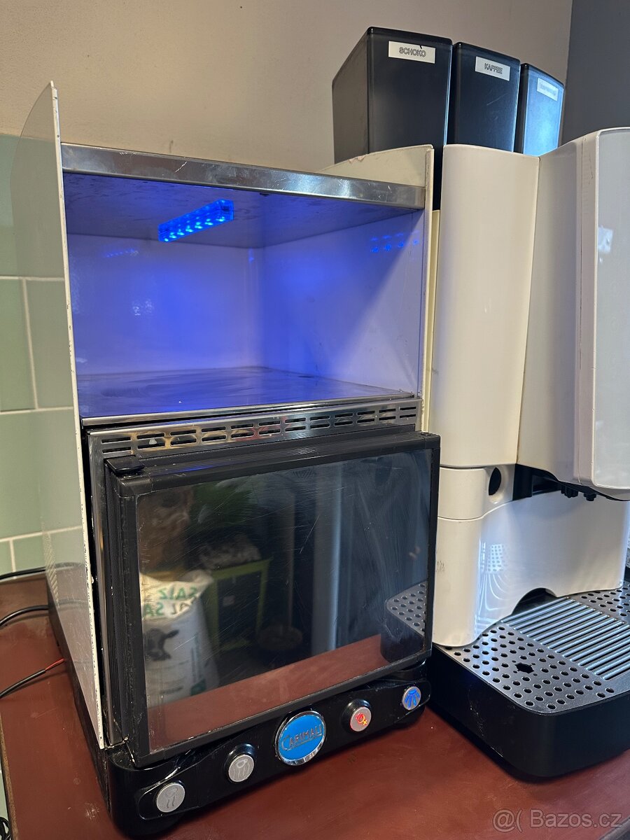 Profesionální automatický kávovar: Carimali Optima - 9