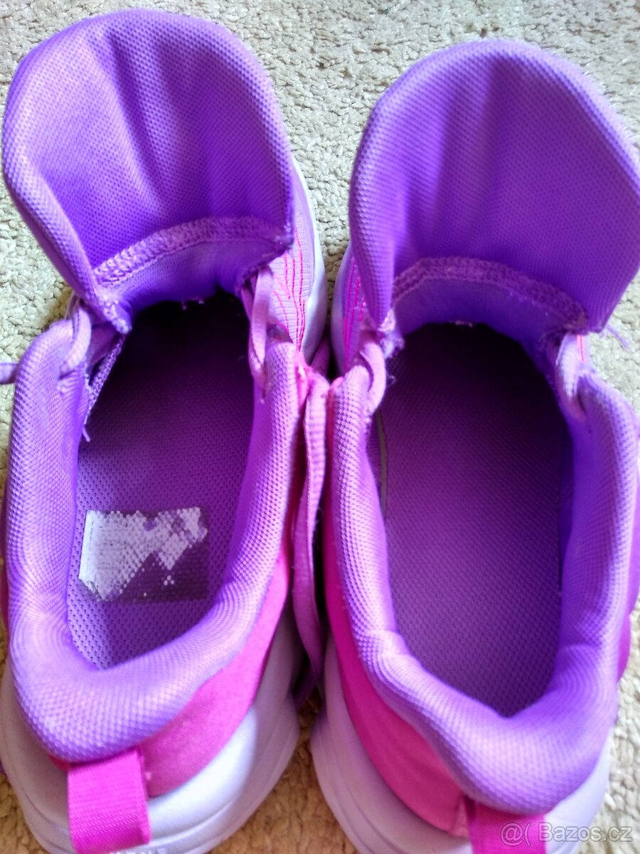 vel.35, Nike Giannis Immortality 4, boty, kecky - 9