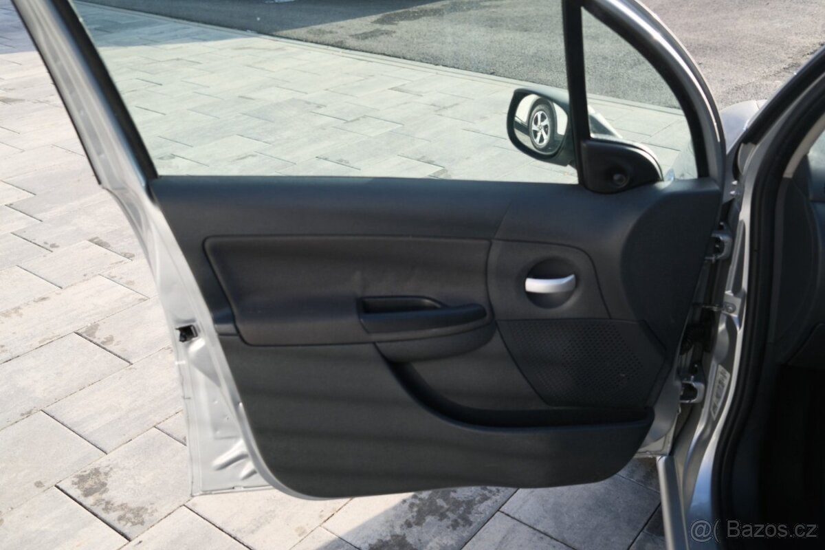 Citroën C3 1.1i 44kW - 9