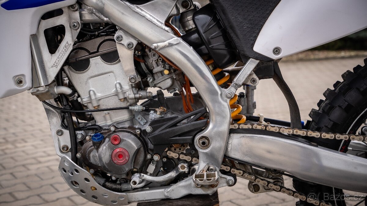 Yamaha YZF 250 2013 - 9