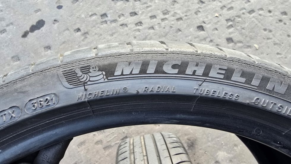 Letní pneumatiky 245/35/20 Michelin - 9