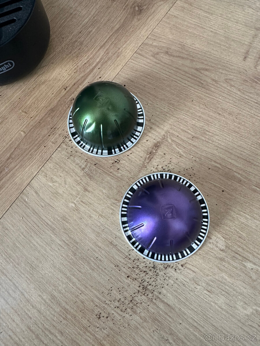 Kávovar DeLonghi Nespresso Vertuo Pop - 9