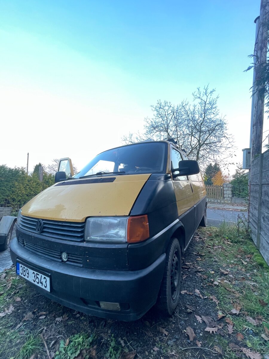 Transporter T4 verze long, nefunkčí 5. kvalt - 9