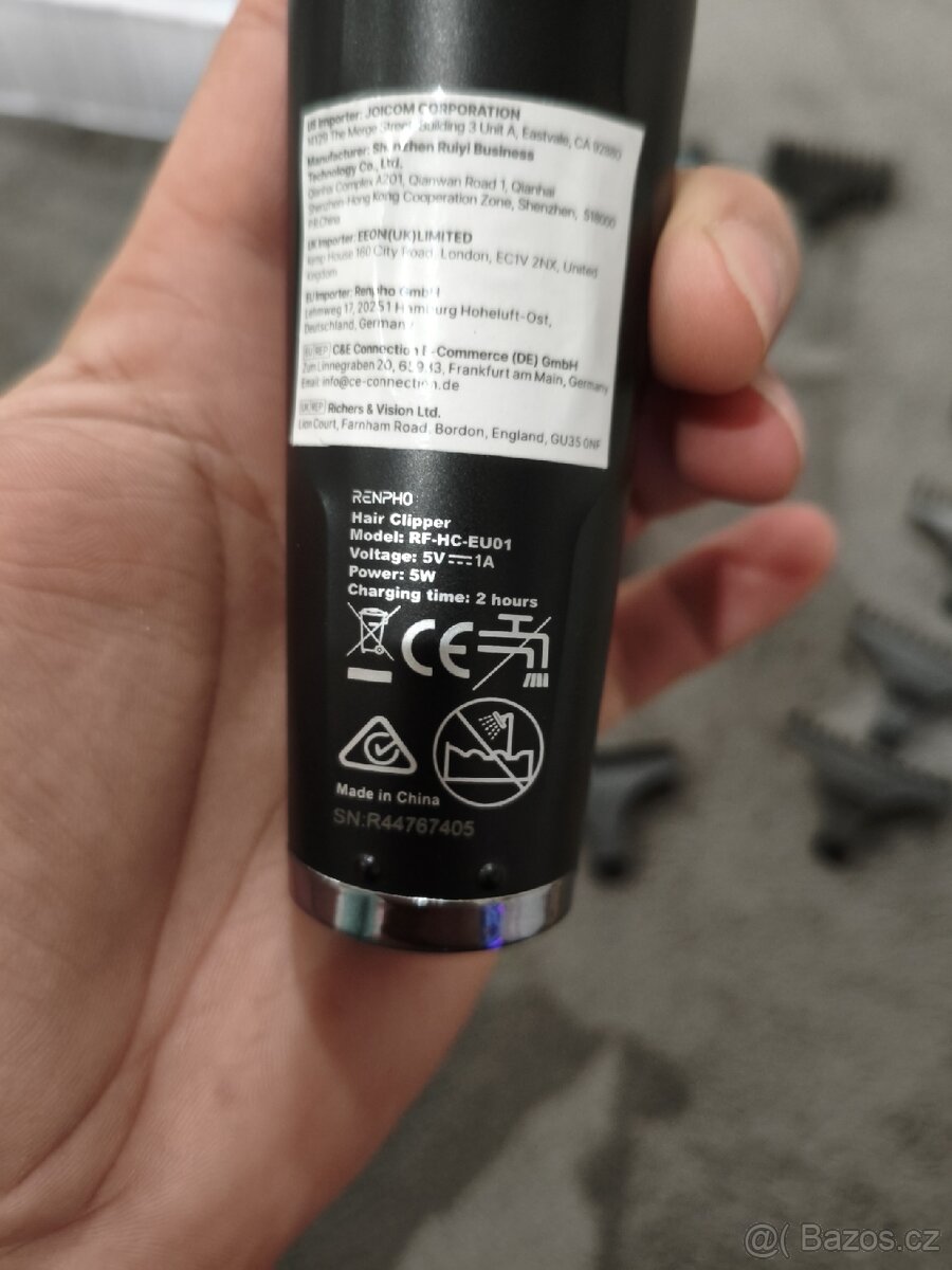 Prodám úplně nový zastřihovač vlasů. - 9