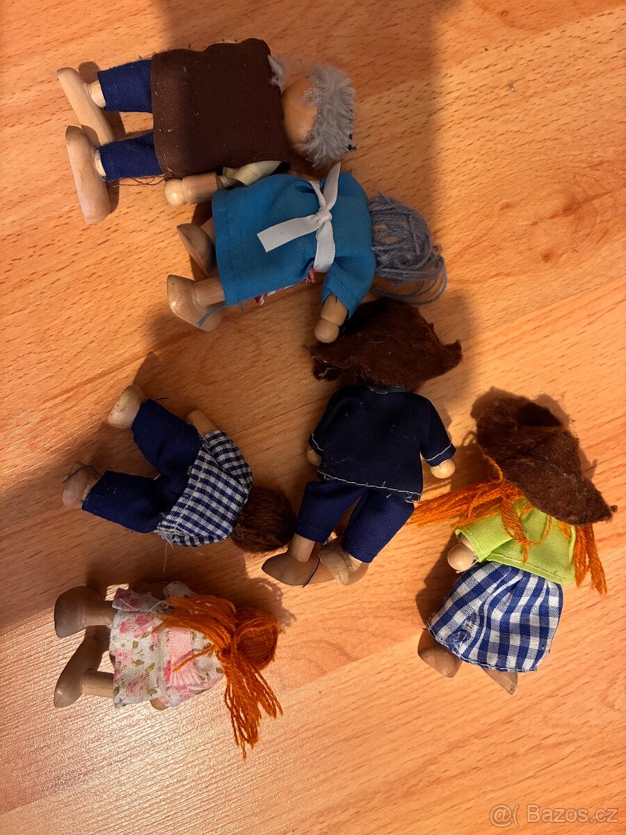 Handmade domeček pro panenky - 9