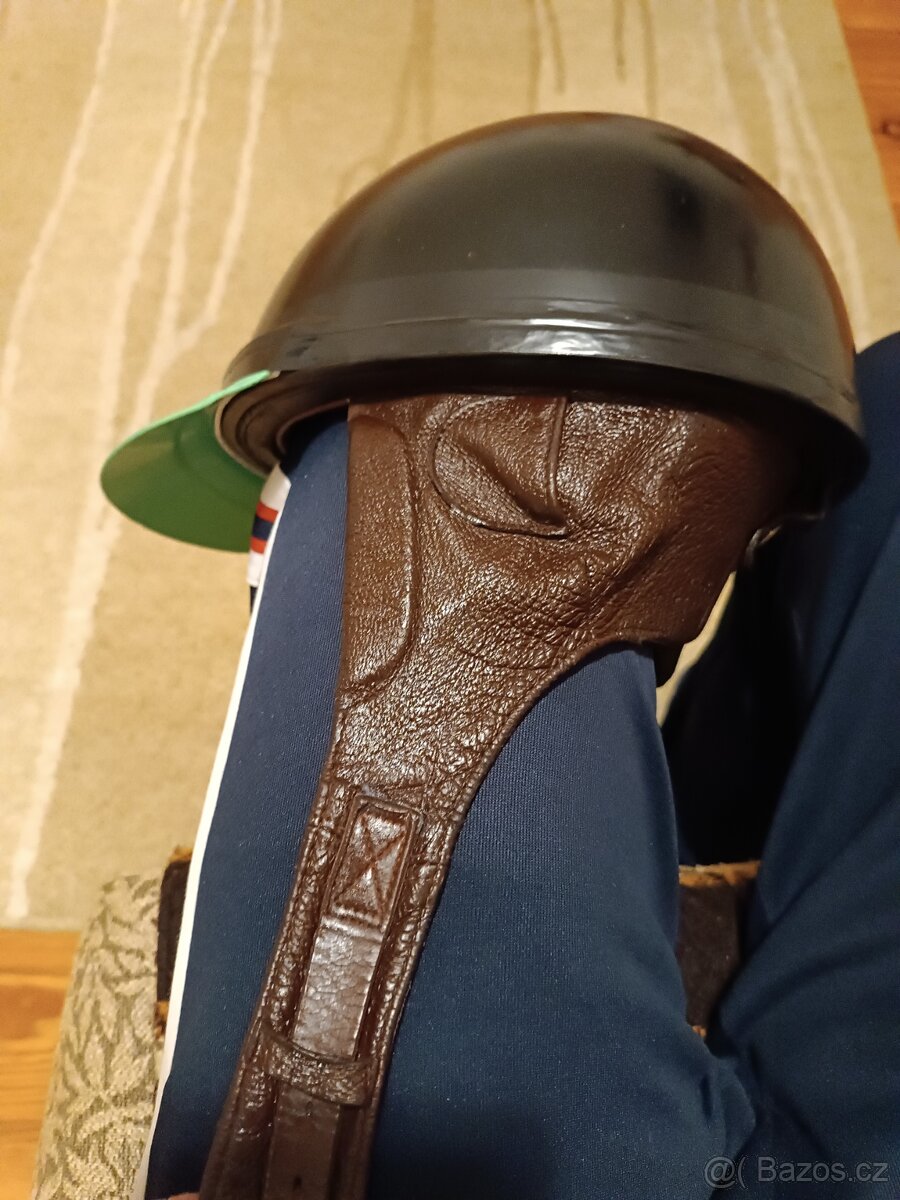 Stará přilba, helma - kokos - 9