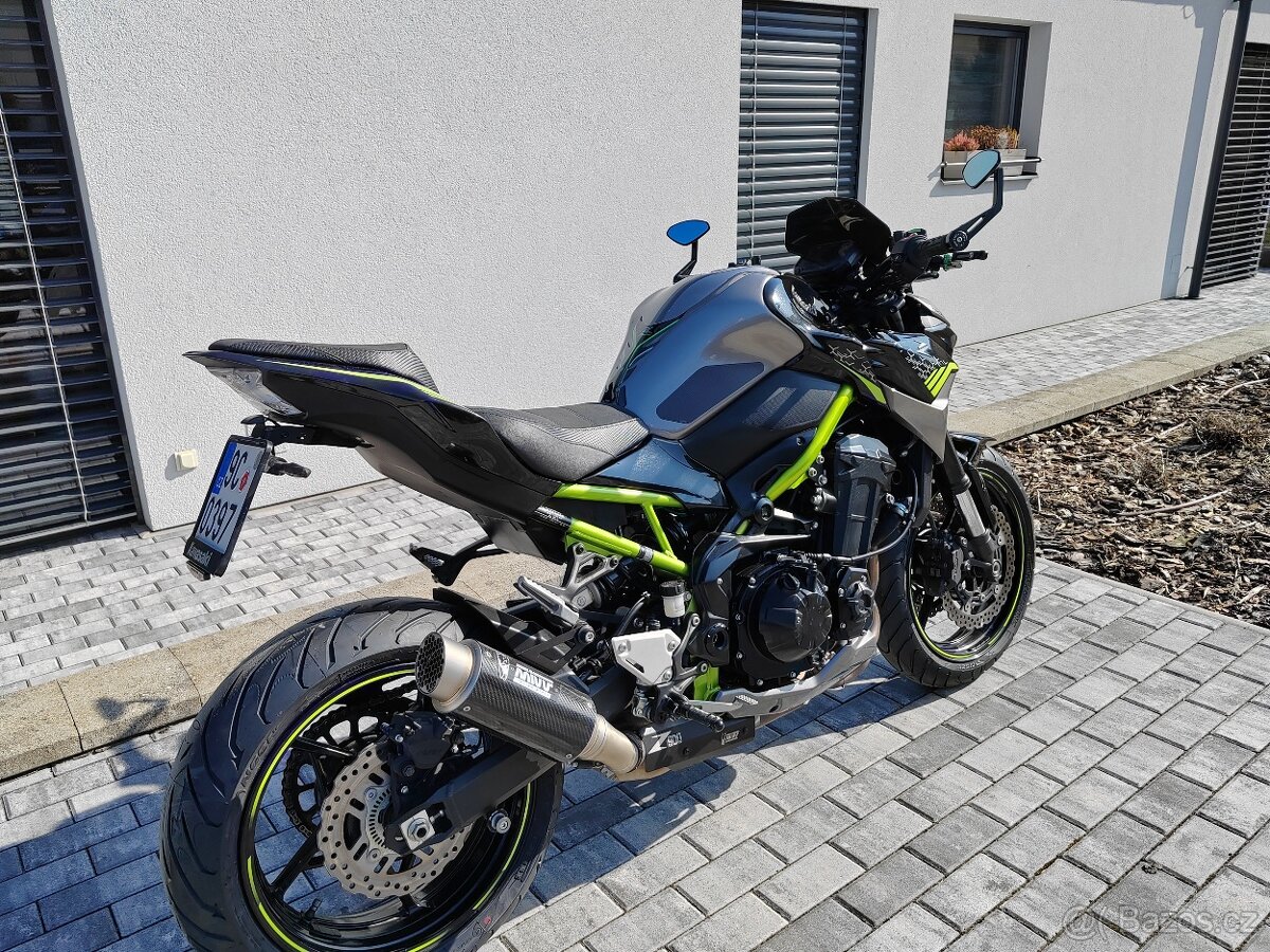 Kawasaki z900 - 9