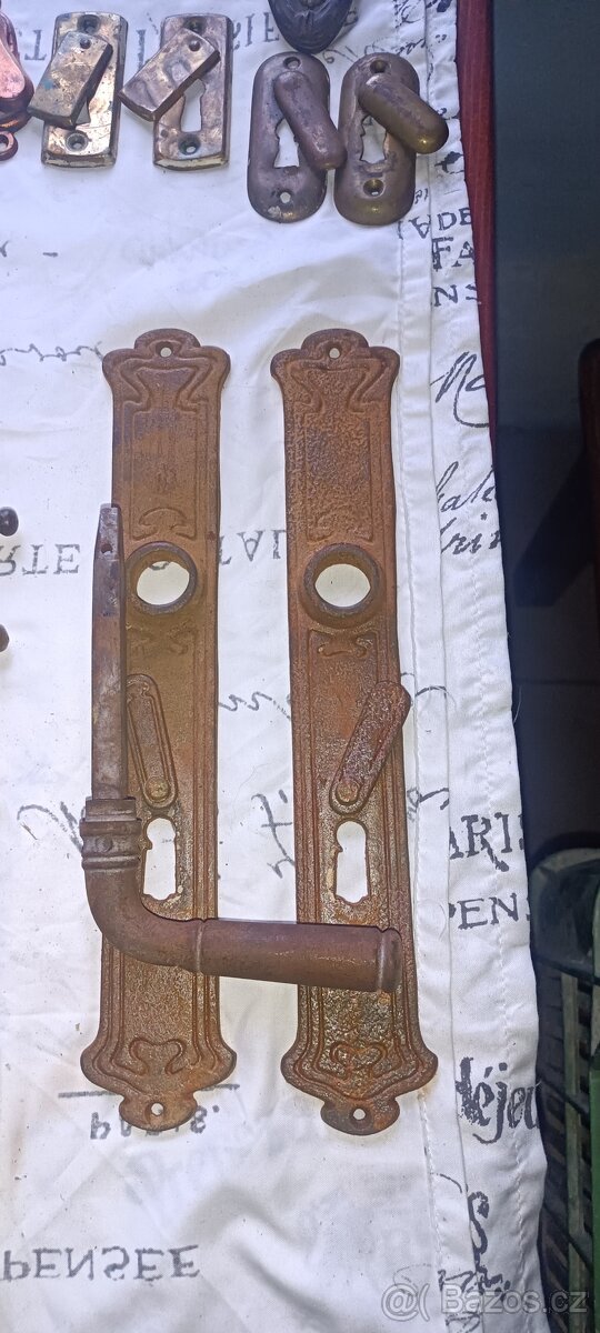 Staré kování - různé. - 9