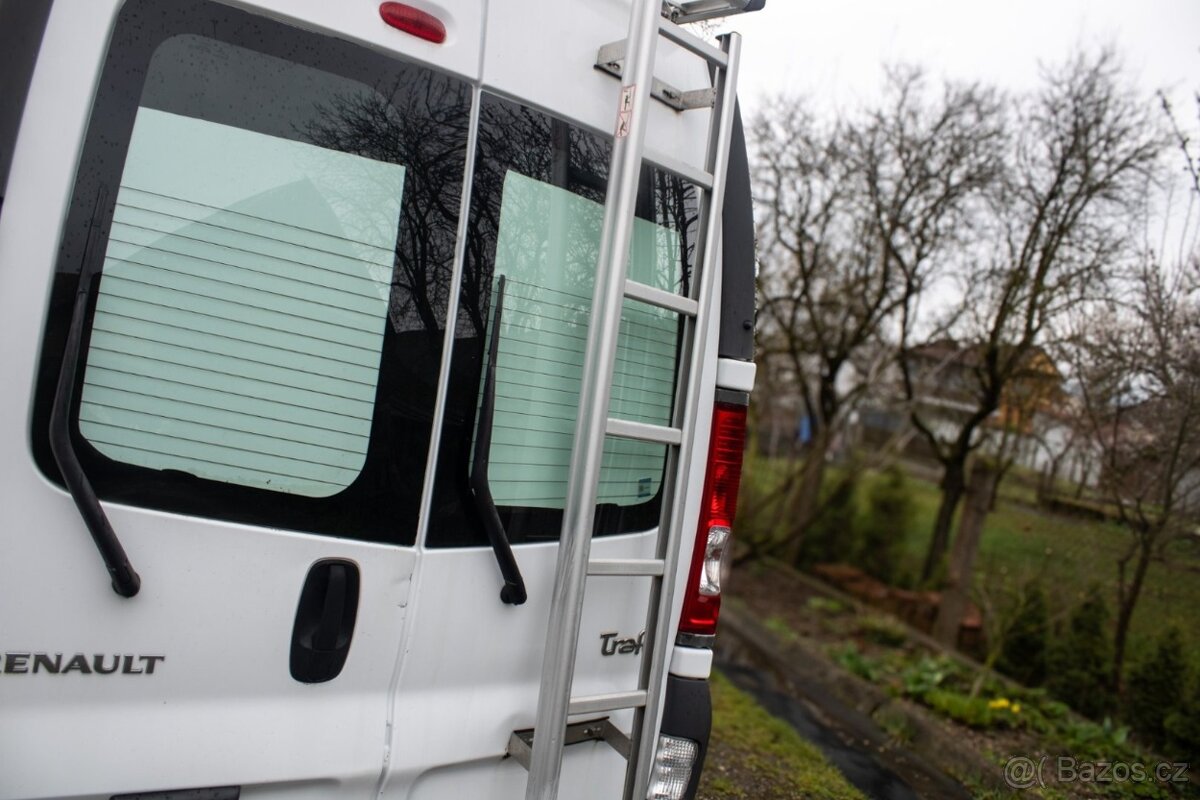 Renault Trafic 2.0 dCi / 84 kW / 2012 / Obytný Van - 9