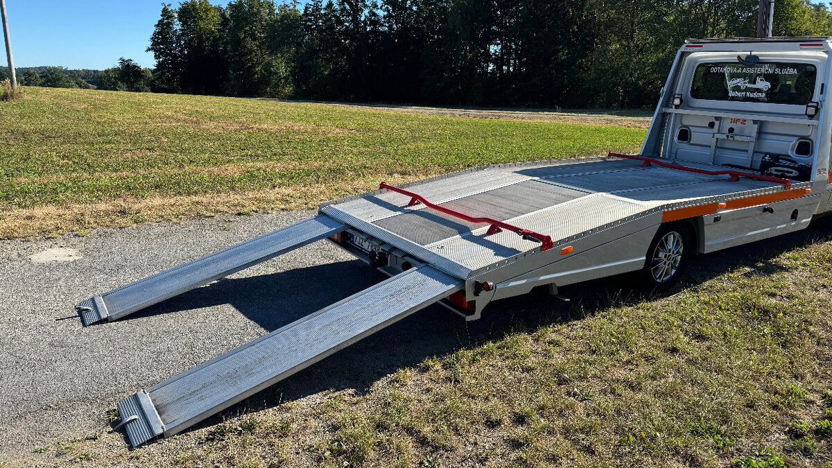 Odtahovka Iveco Daily , 8 / 2022 , automat - 9