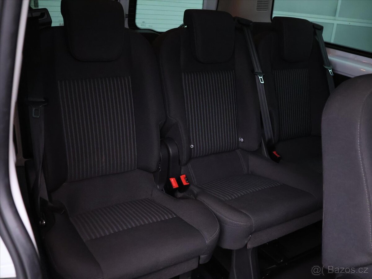 Ford Transit Custom 2,2 TDCi Titanium L2H2 9-Míst (2016) - 9