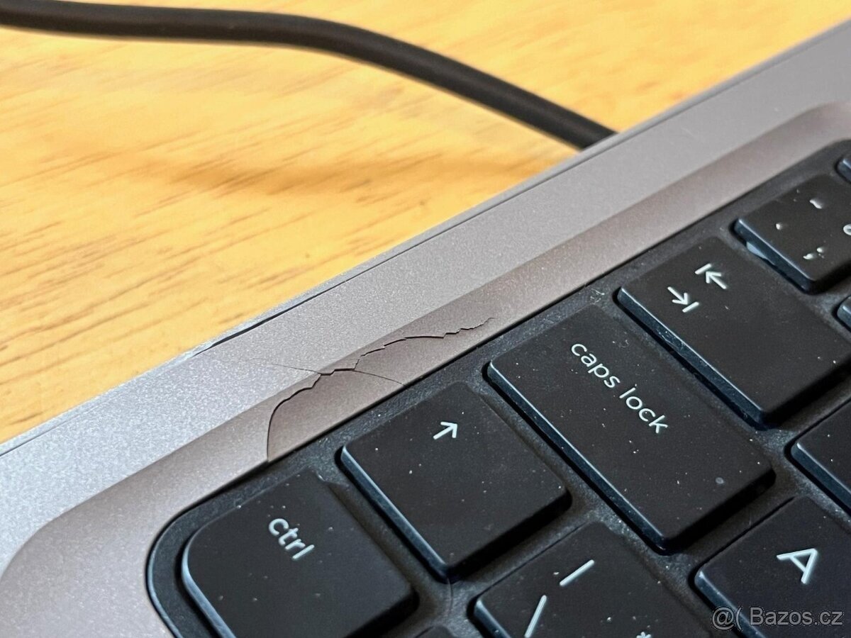 HP Probook 650 G2 i5 DDR4 8 GB NVMe.SSD 256GB M.2 praskinka - 9