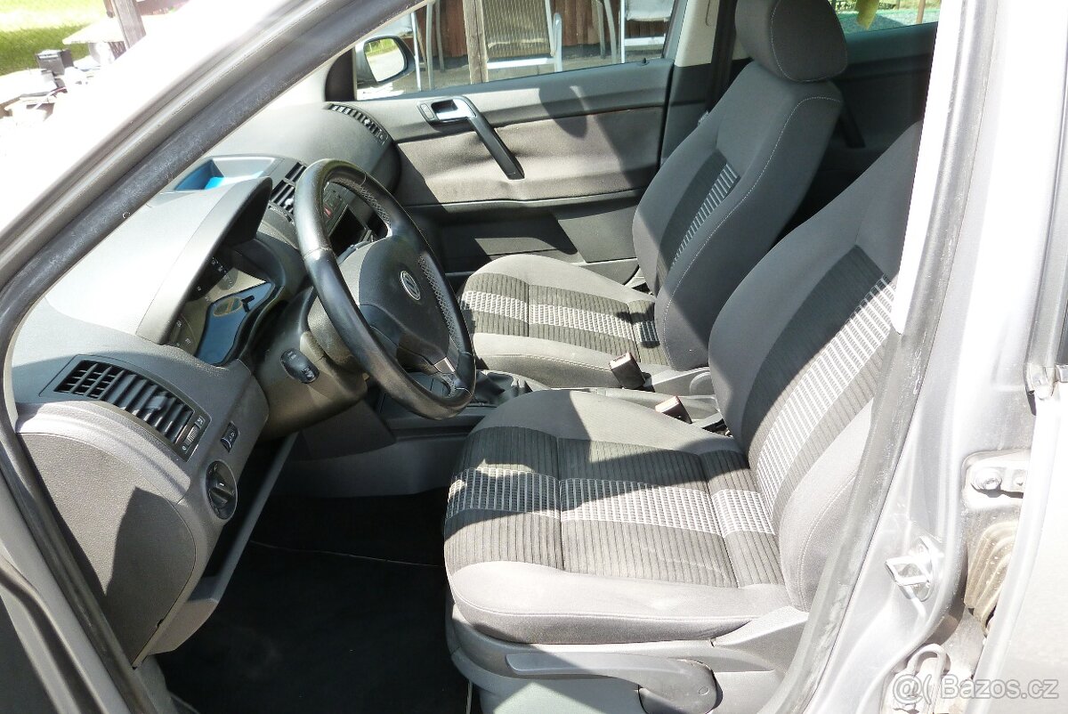 Vw Polo 1.4i united - 9