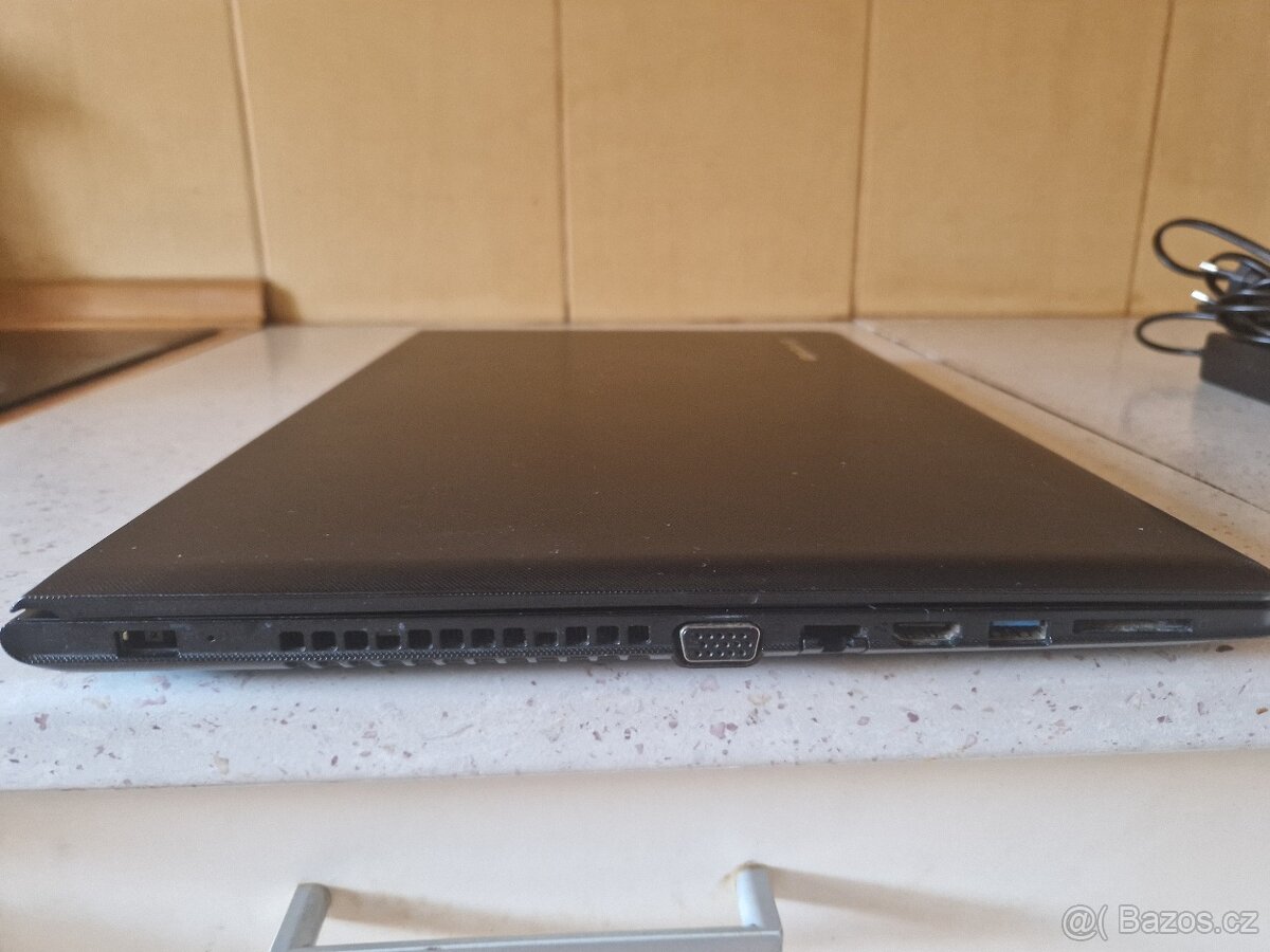 Lenovo Ideapad 300-15lbr - 9