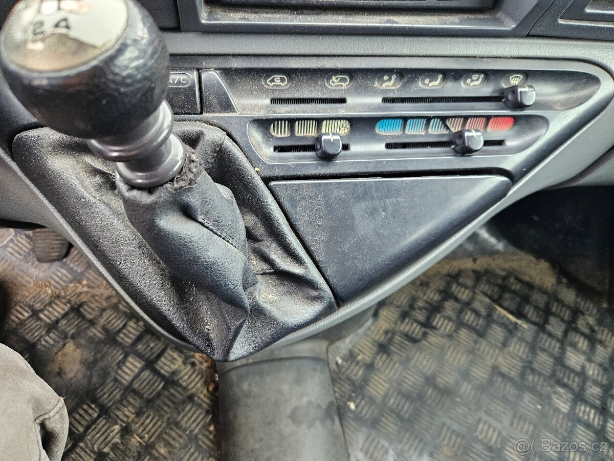 Citroen Jumpy 2.0HDI 9 míst - 9