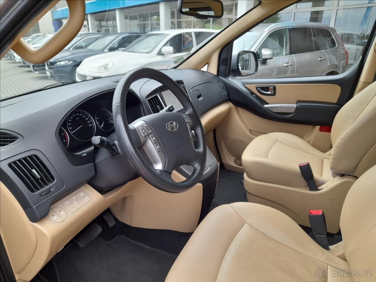 H1 starex, 2,5 125kw, 8 míst - 9