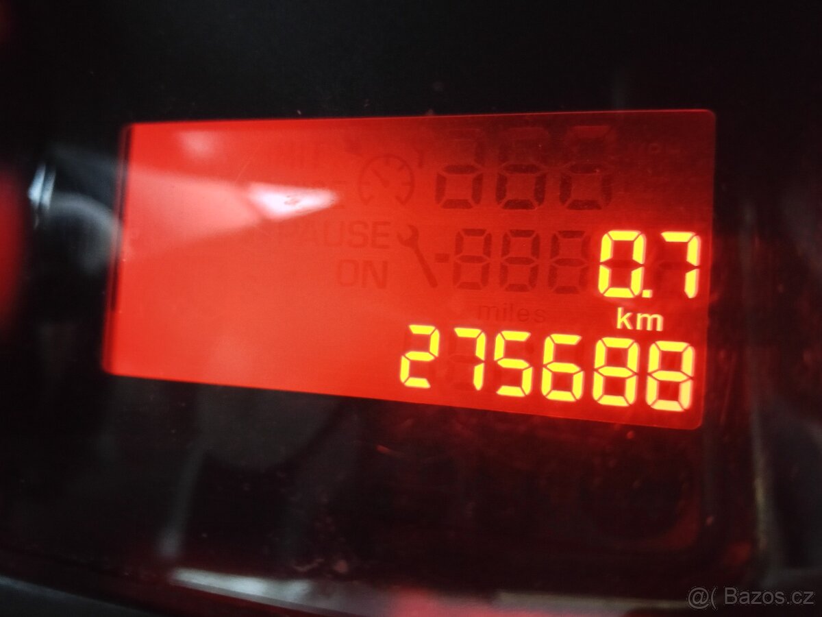 Peugeot 5008 2.0Hdi 110kw rok 2014 - 9