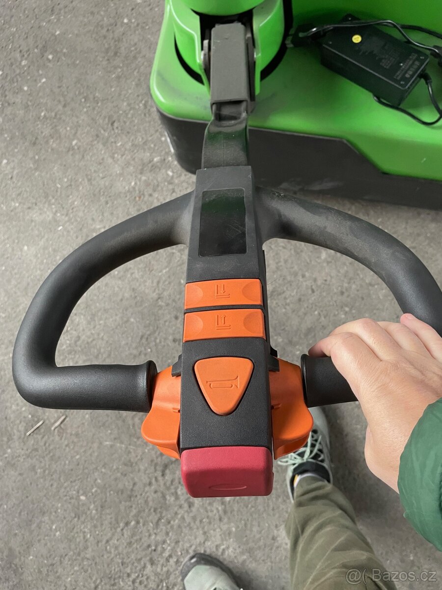 Vysokozdvižný vozík s el. zdvihem - 285cm - 9