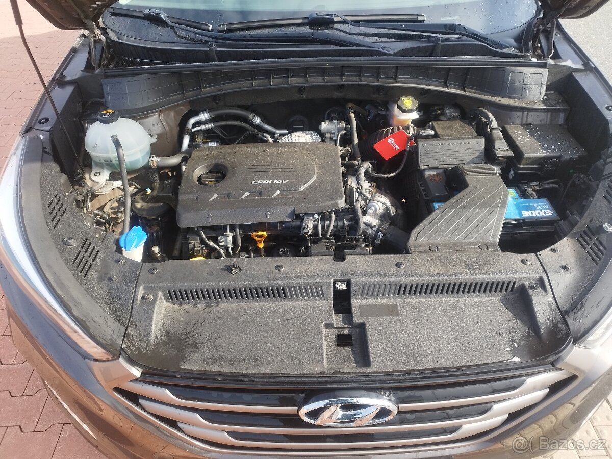 Tucson 1.7 nafta - 9