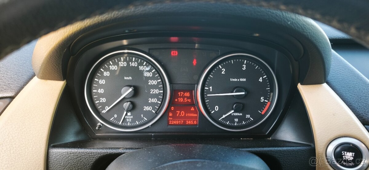 BMW X1 SDRIVE 18D - 9