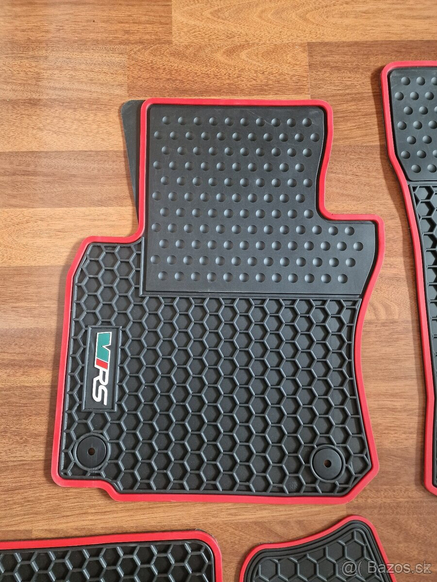 Škoda octavia 2 gumové koberce i do RS - 9