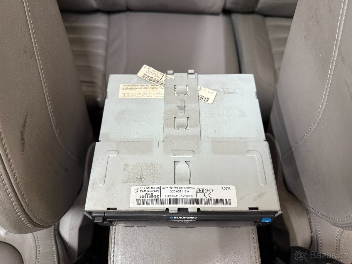 KOŽENÝ INTERIÉR VW PASSAT B6 KOMBI - 9